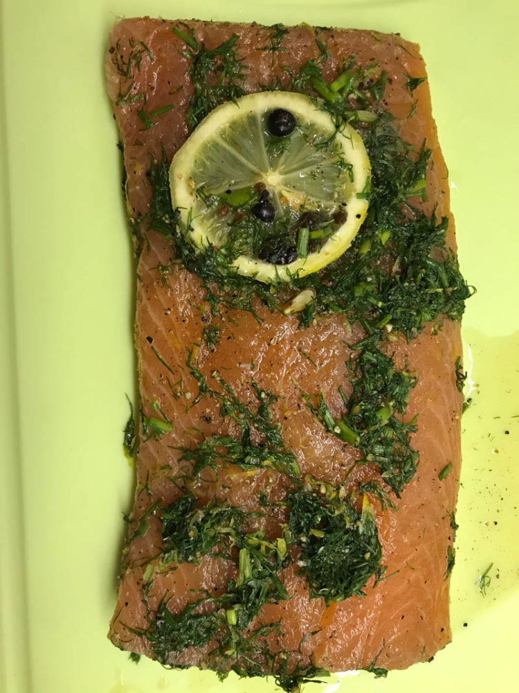 Gebeizter Lachs mit Needle Gin - ginvasion