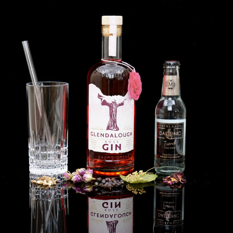 Der Glendalough Rose Gin im Review auf ginvasion.de