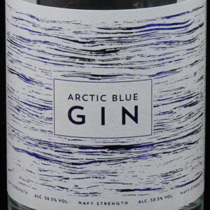 Der Arctic Blue Navy Strength Gin im Review auf ginvasion.de