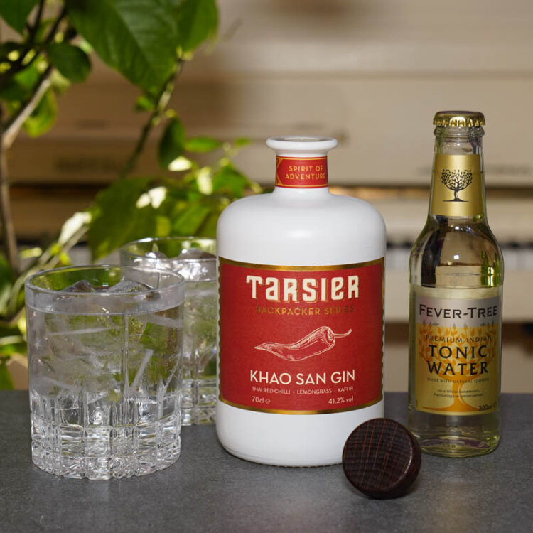 Tarsier Khao San Gin ginvasion mit roter Chili